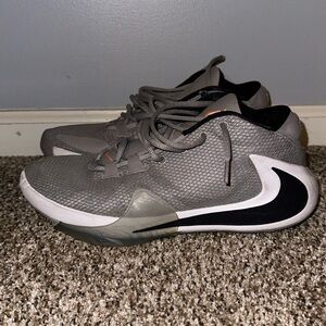 Men’s Nike Zoom Freak 1